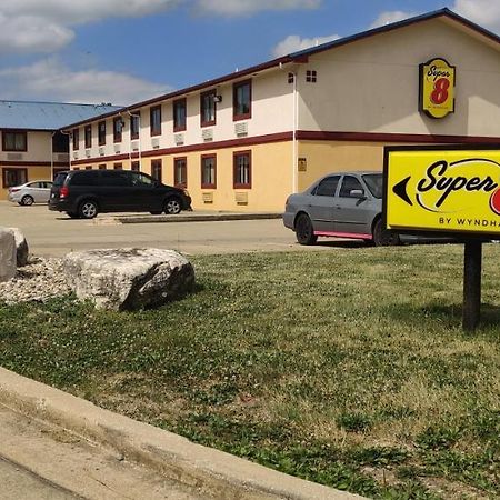Super 8 By Wyndham Champaign Motel Eksteriør bilde