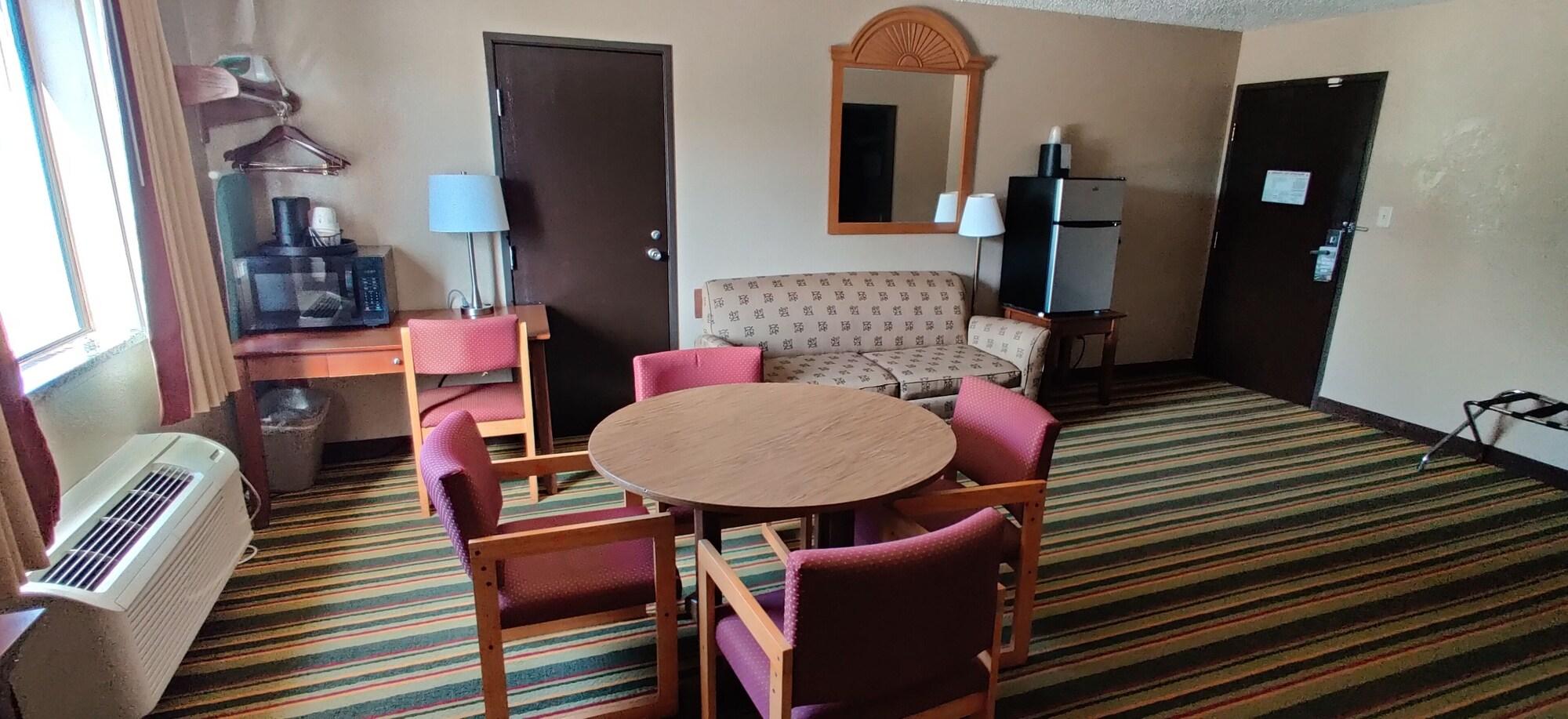 Super 8 By Wyndham Champaign Motel Eksteriør bilde